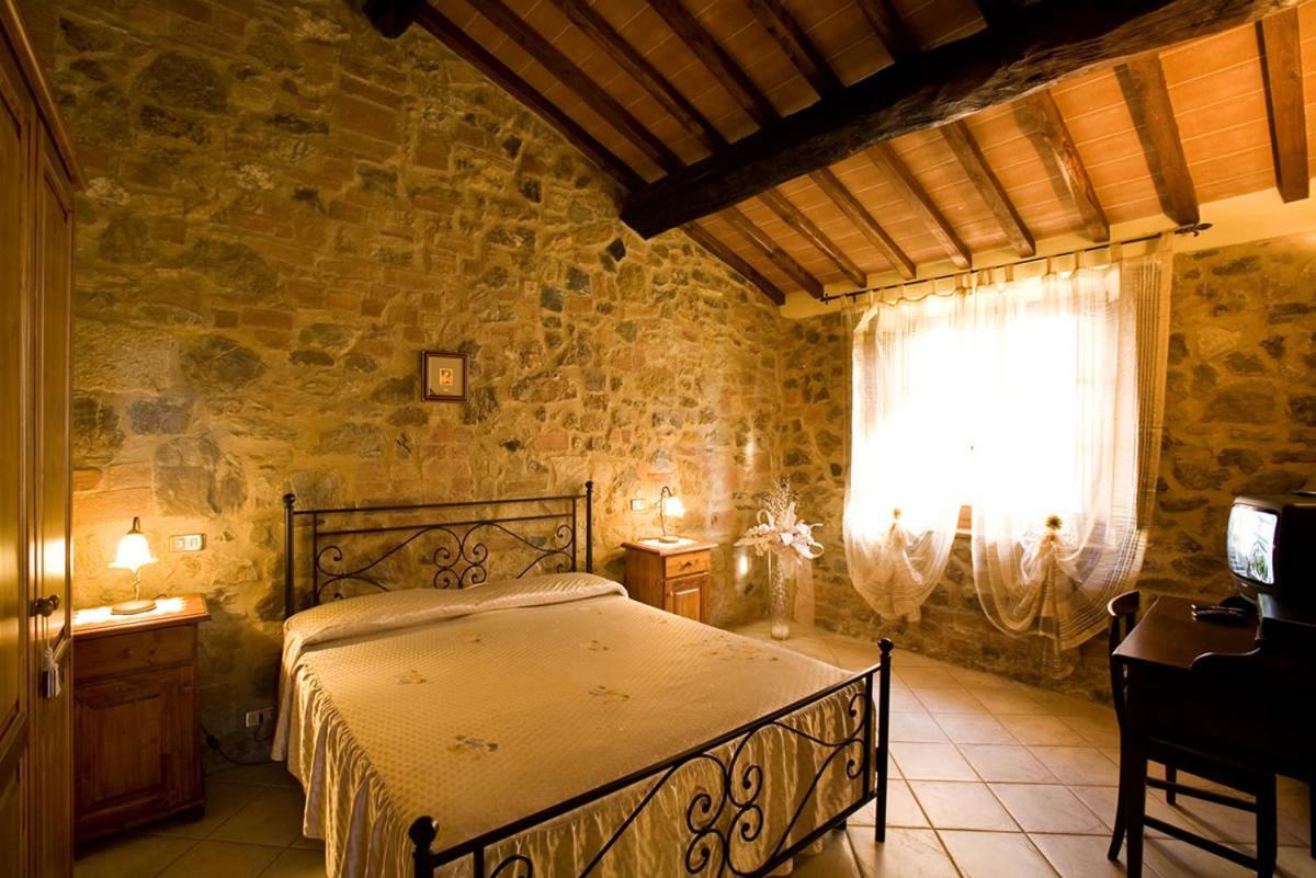 Agriturismo Belagaggio Montefollonico Екстериор снимка