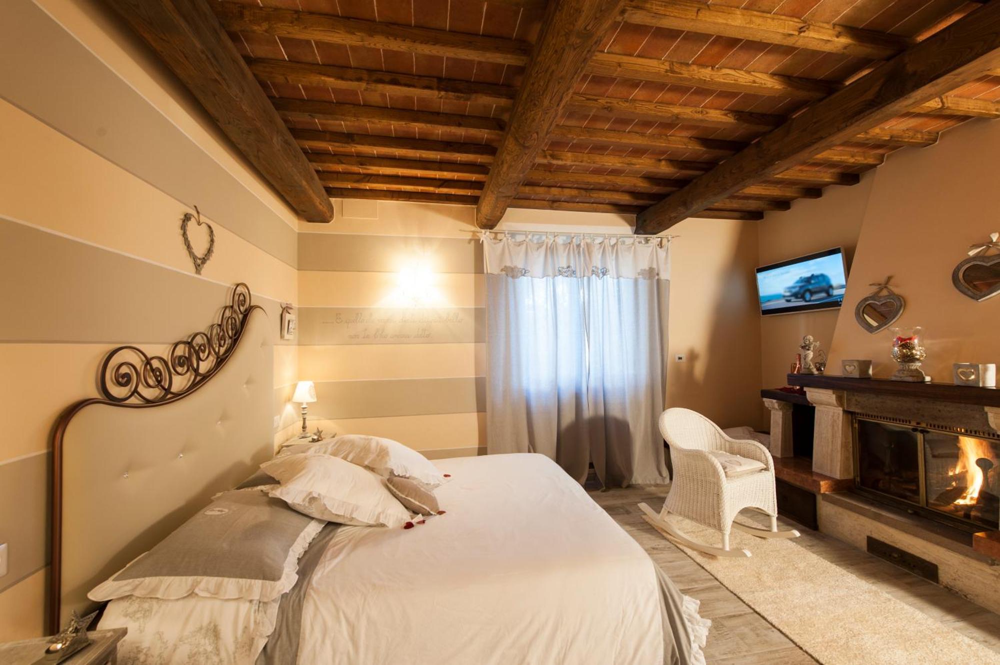 Agriturismo Belagaggio Montefollonico Стая снимка